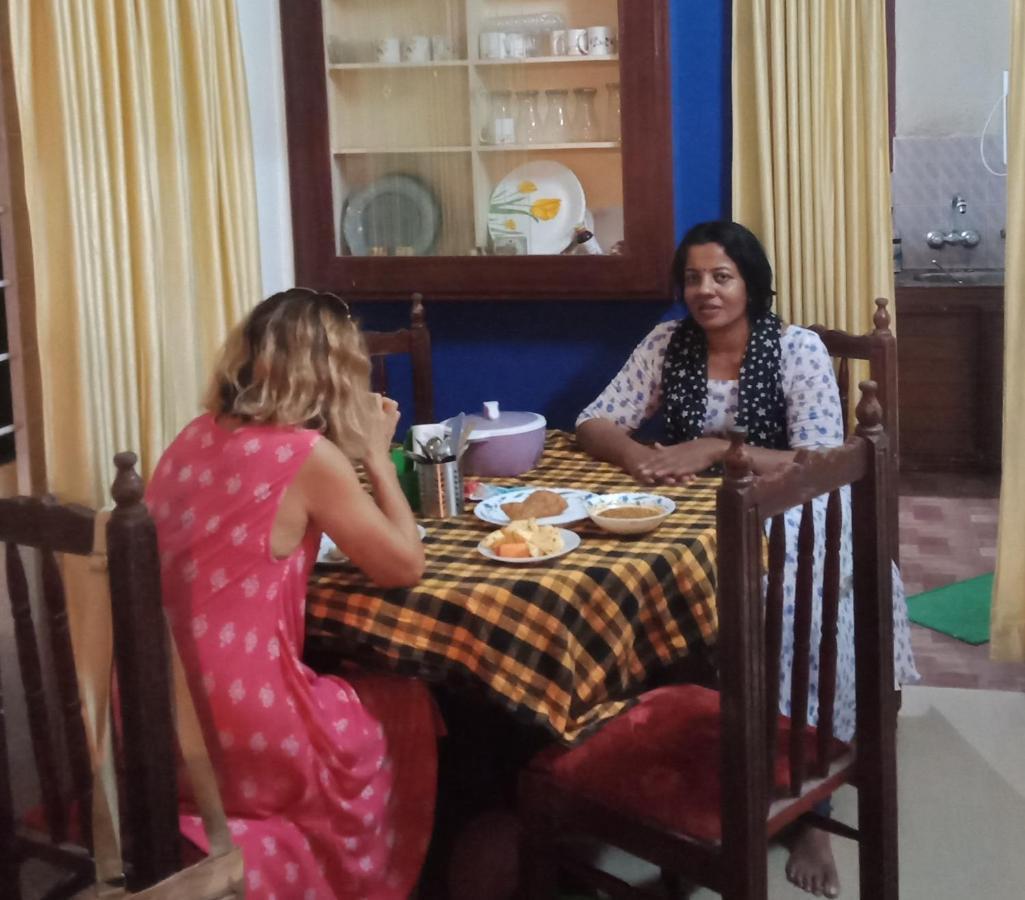 Fort Kochi Frangipani Holiday Home מראה חיצוני תמונה